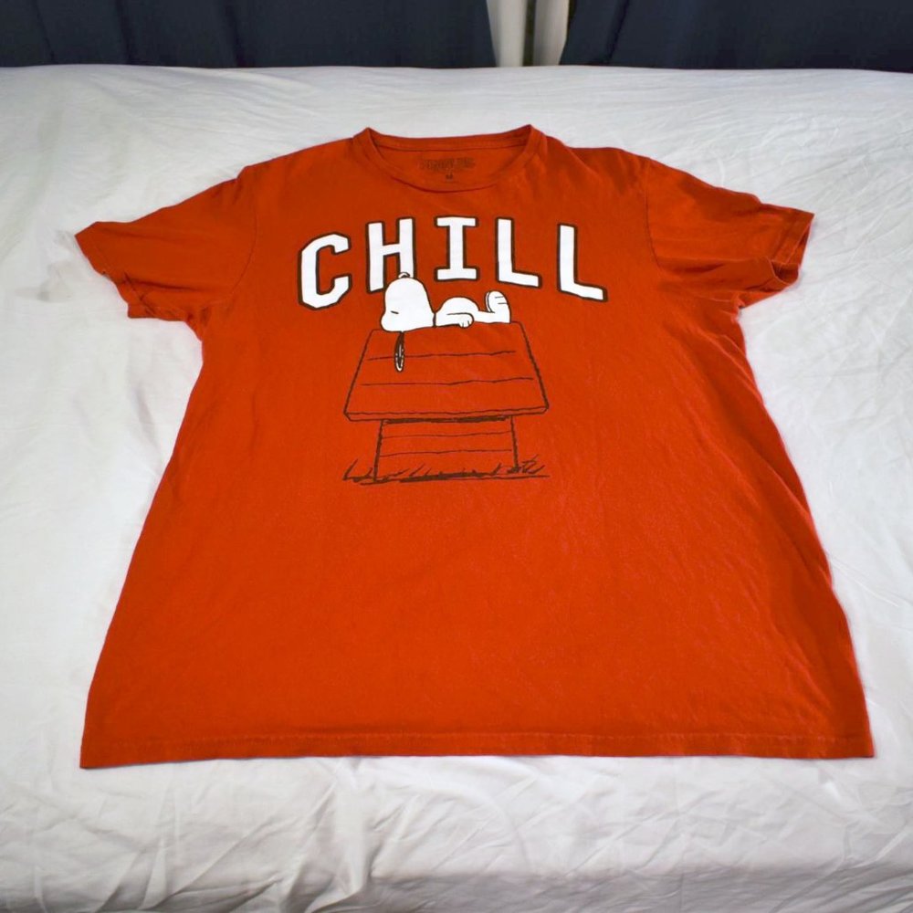Peanuts - Chill Snoopy Tee